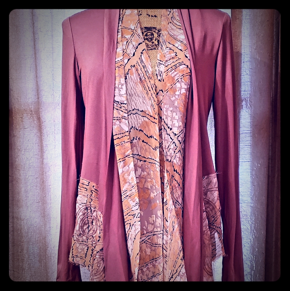 Gimmicks Brand (Buckle) Cardigan